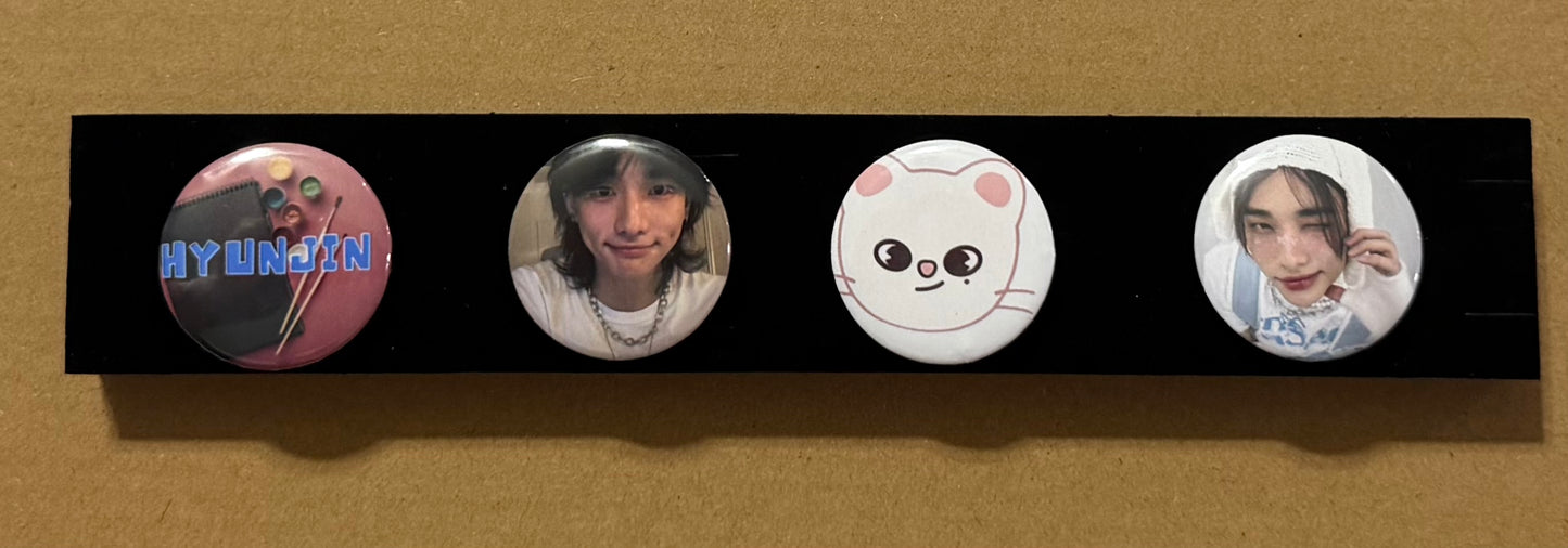 Hyunjin 1.25in 4 Pack Pin Set