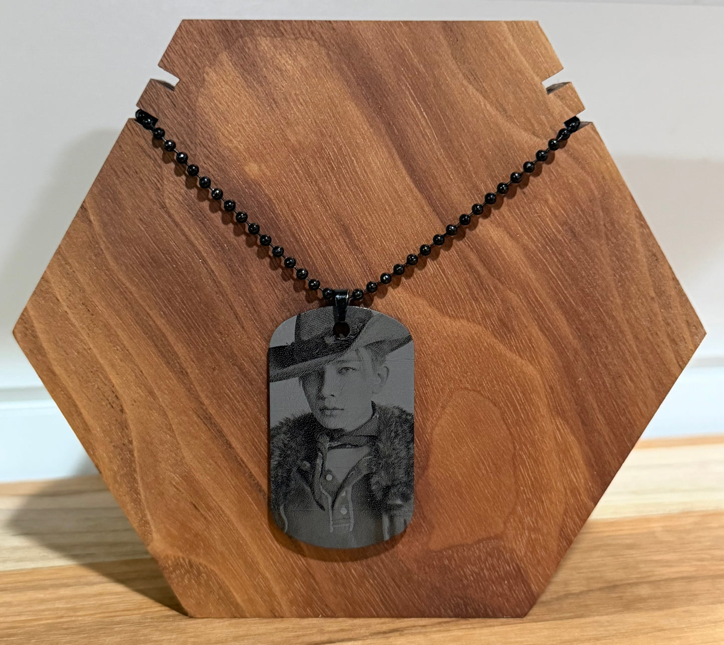 HEESEUNG Necklace 2