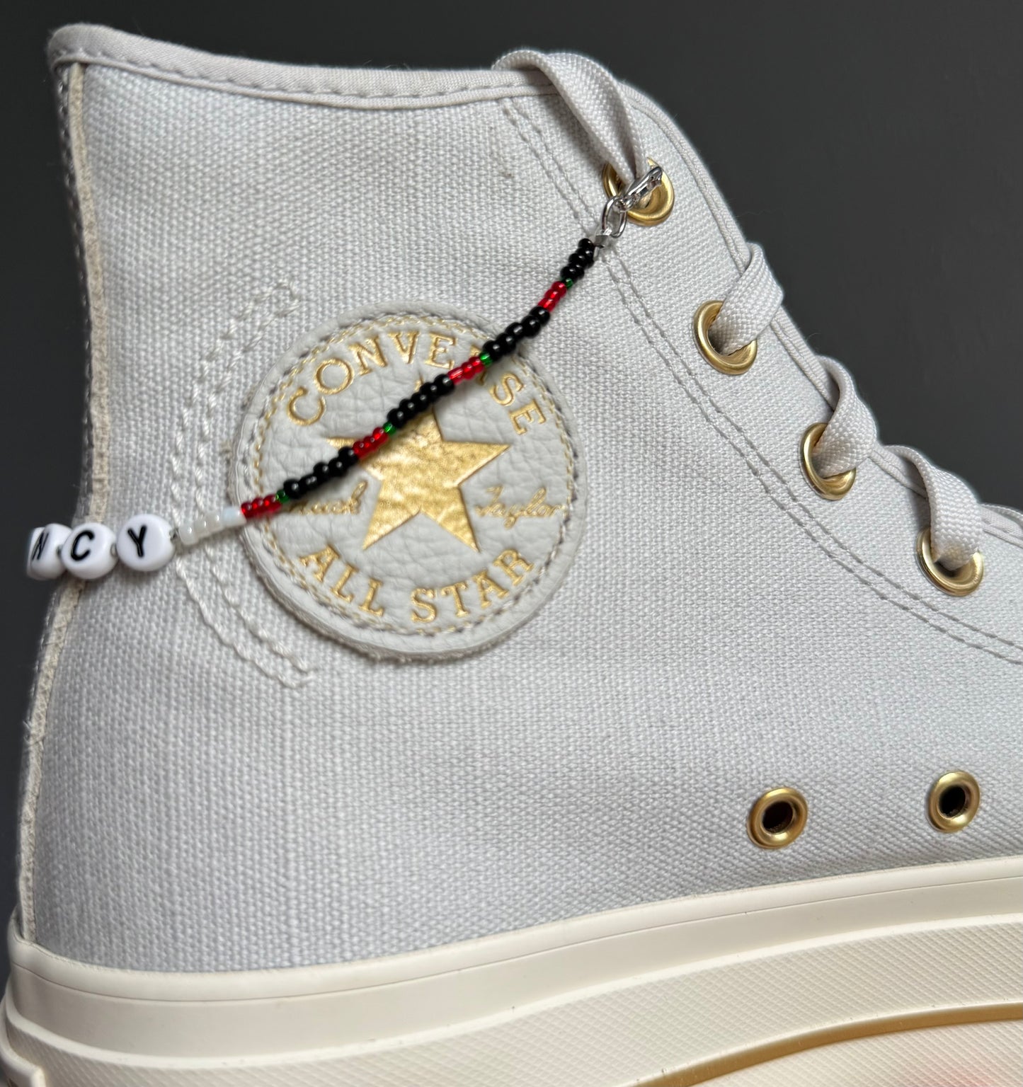 Bouncy Shoe Charm