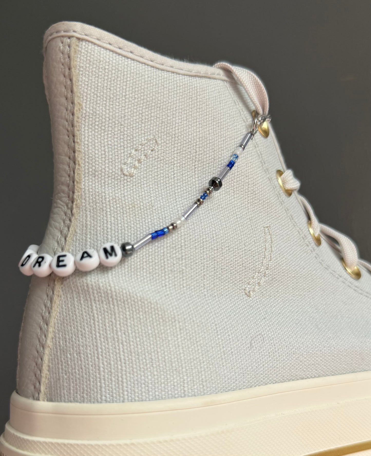 Daydream Shoe Charm