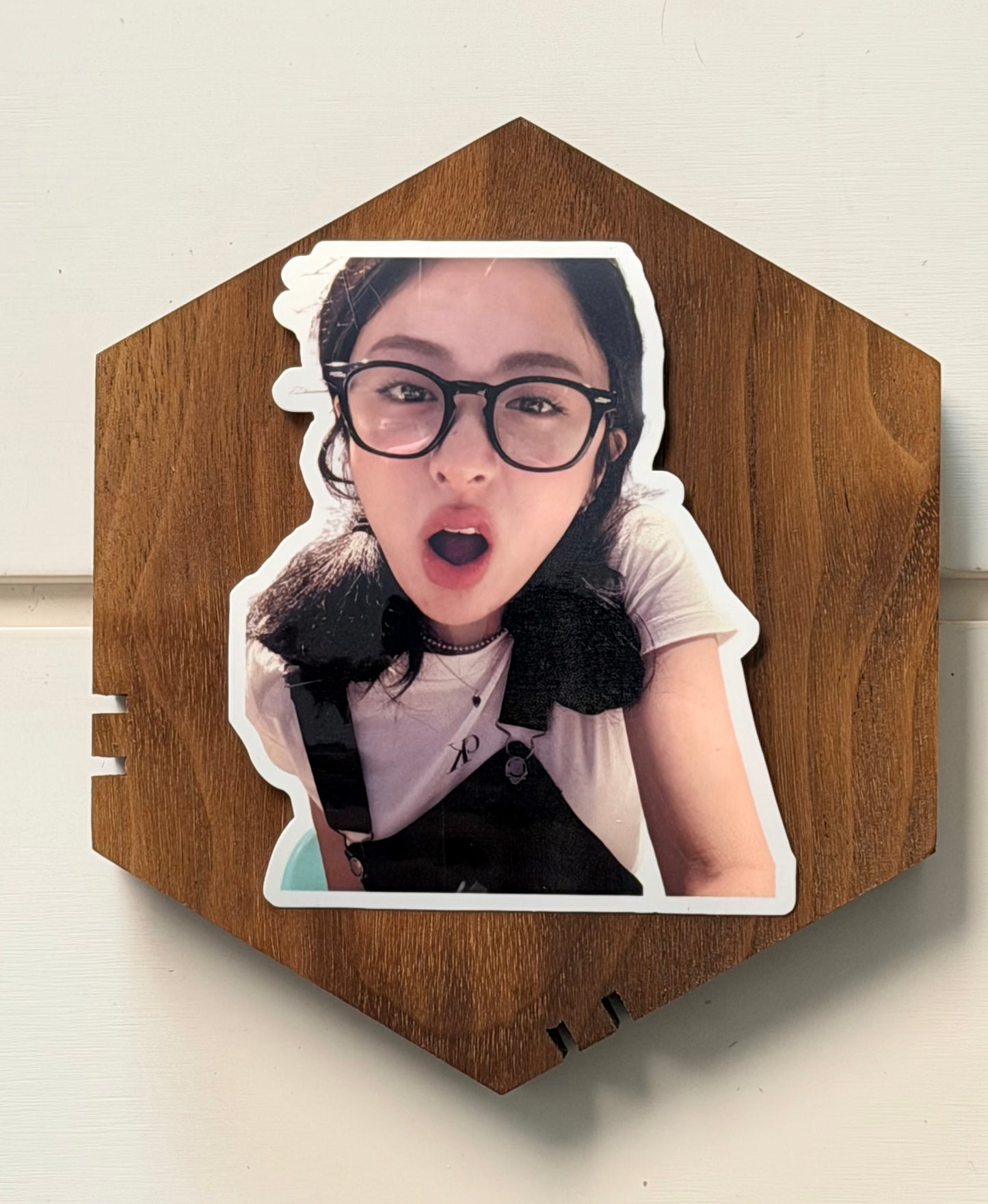 YUNJIN VINYL STICKERS 3