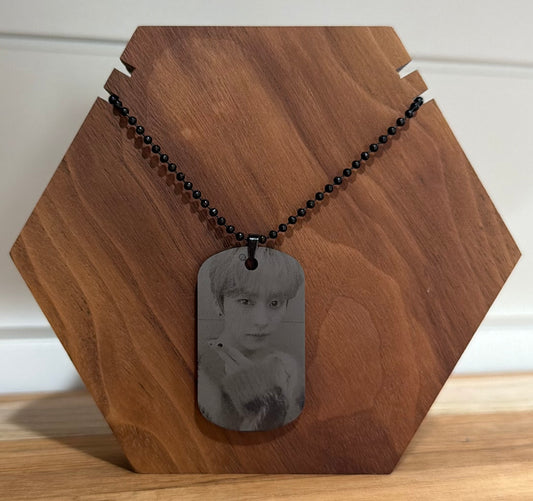 LEE KNOW Necklace 2