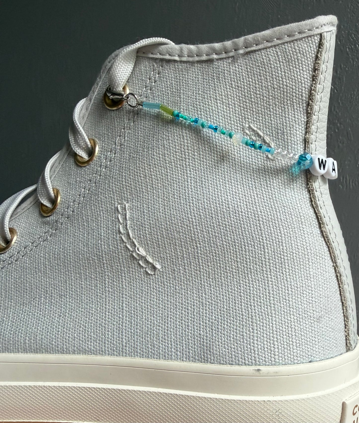Wave Shoe Charm